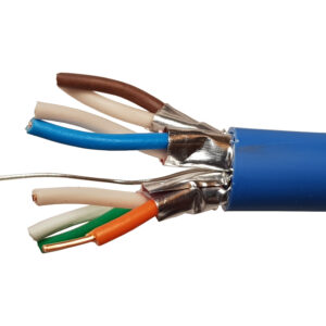 L02002A0198 Kabel drut kat.6A U/FTP - Telegartner